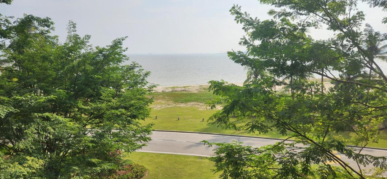 Apartment Seaview Regalia Park,